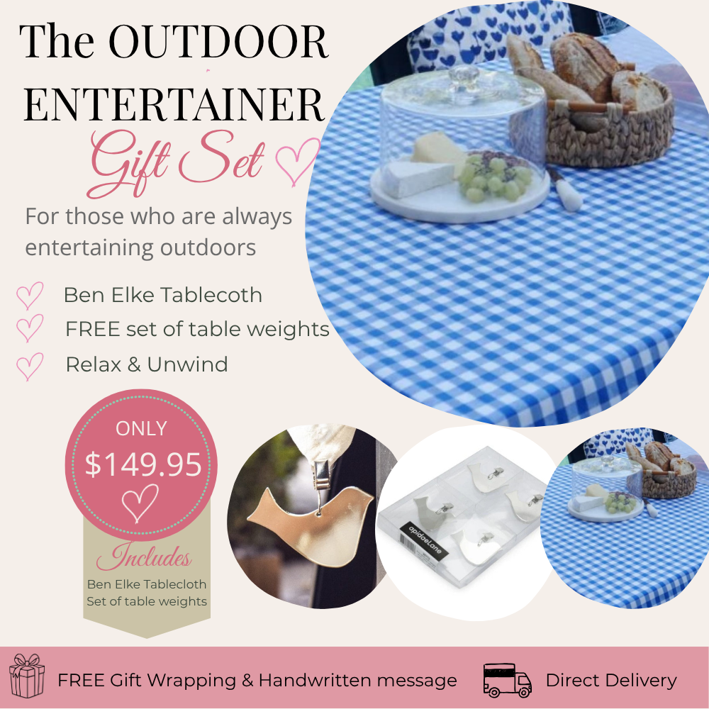 Gift Set: The Outside Entertainer