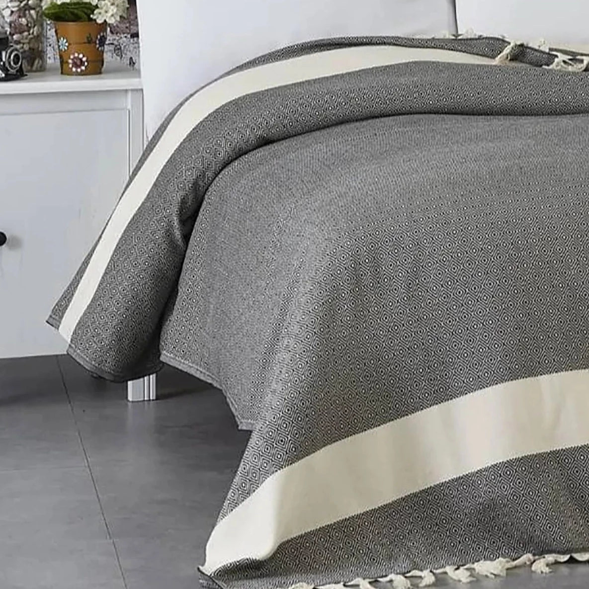 Turkish Beach Blanket Charcoal