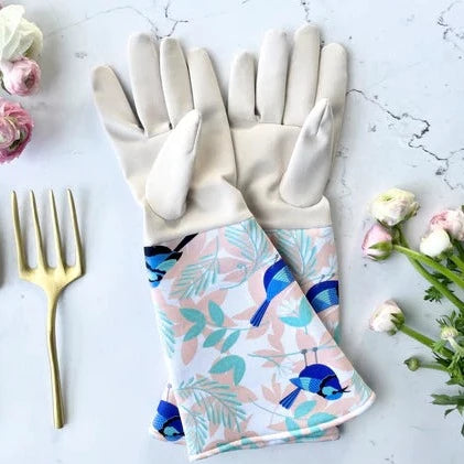 Gardening gloves blue wren