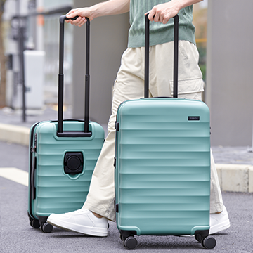 Interstellar 2.0 26" Trolley Case - Ocean Blue