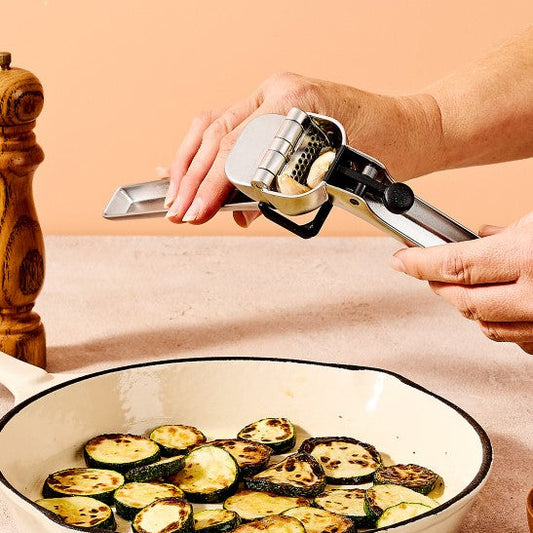 Dreamfarm Garject Self-Cleaning Garlic Press