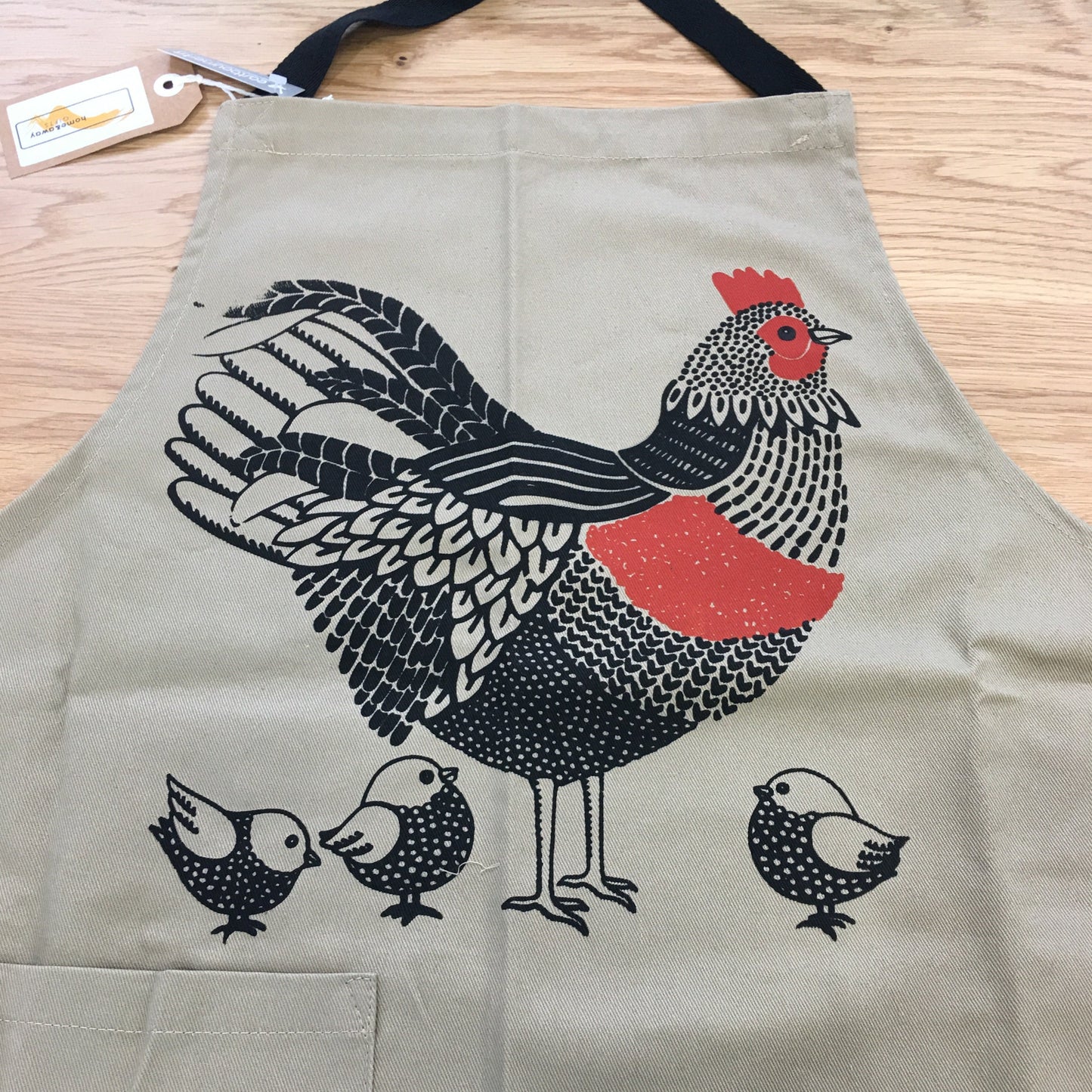 Hand made apron chickens beige