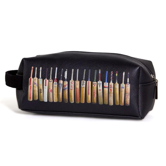 Sporting Nation Vintage Cricket Bats Toiletry Bag
