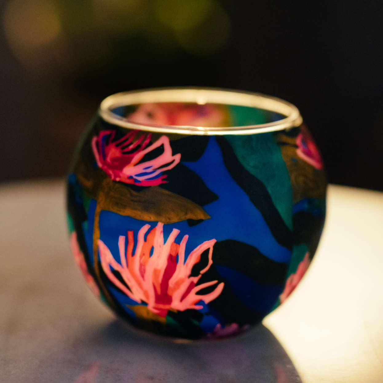 Tealight Candle Holder - Lily